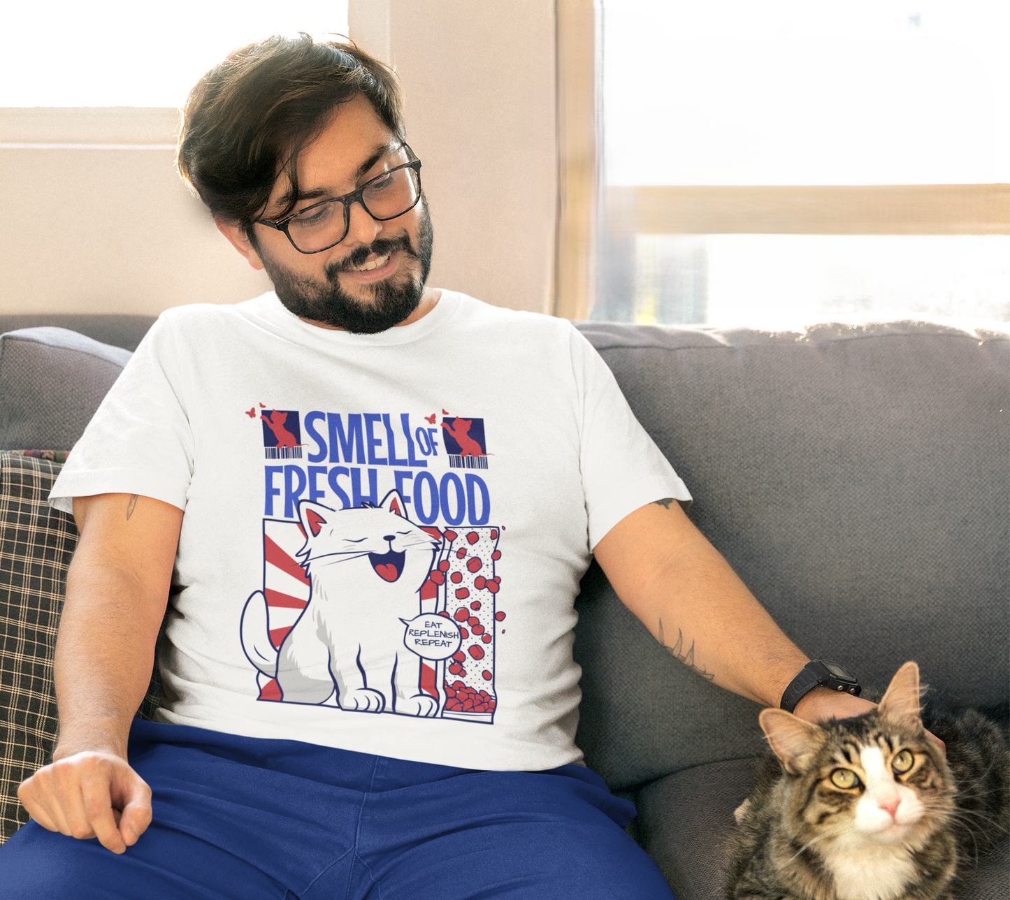 Kitty Loves Food Tee